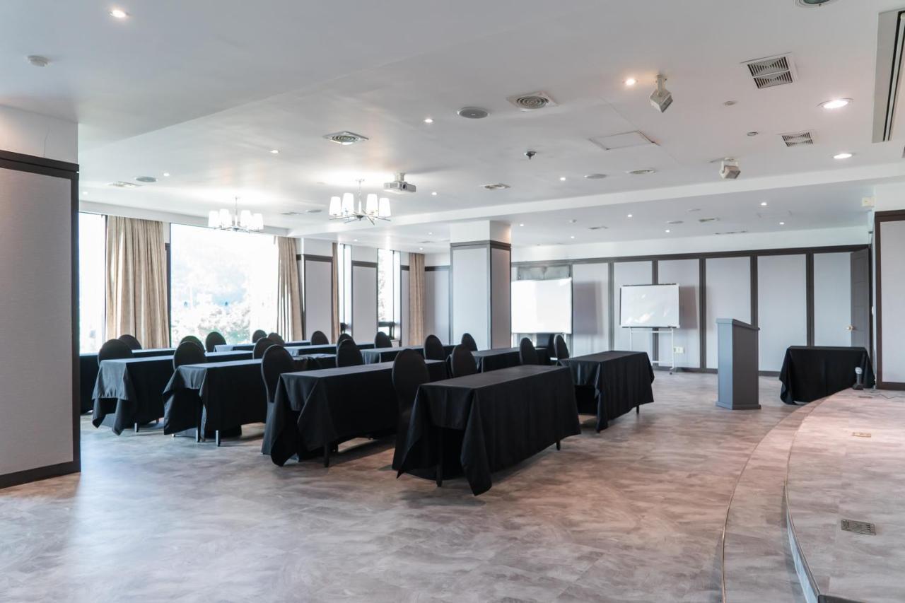 Namhae Sports Park Hotel Екстер'єр фото