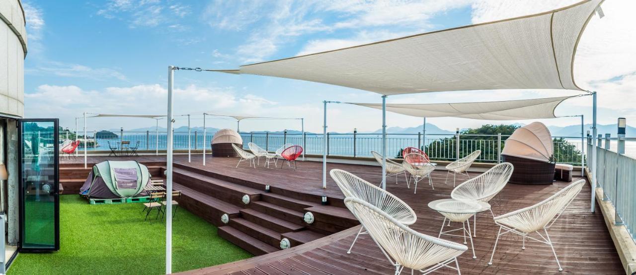 Namhae Sports Park Hotel Екстер'єр фото