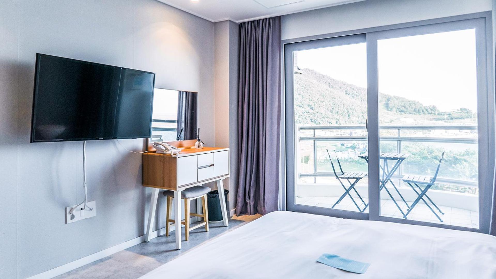 Namhae Sports Park Hotel Екстер'єр фото